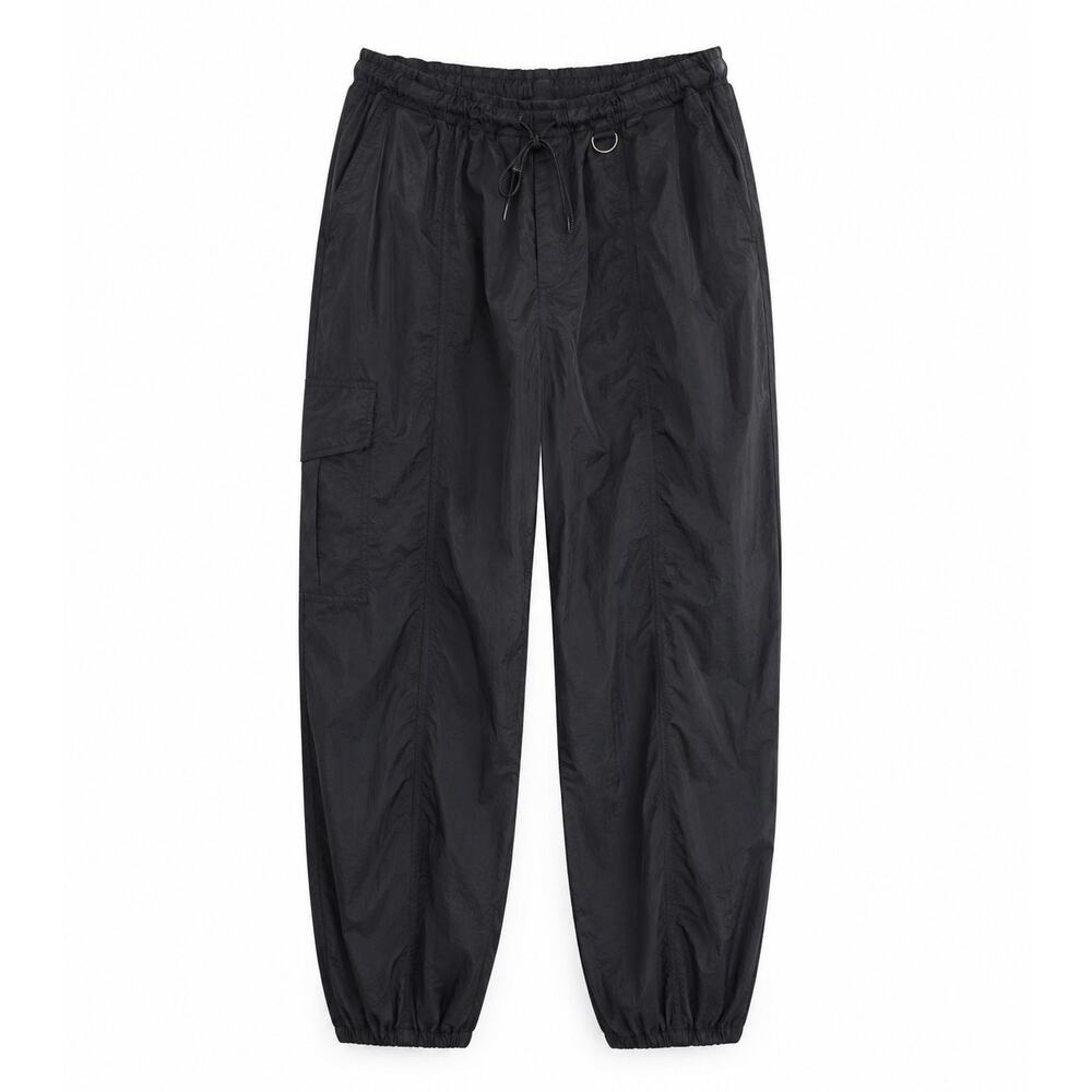 Urban Outfitters Black Nylon Cargo Parachute Jogger Pants Women’s Large